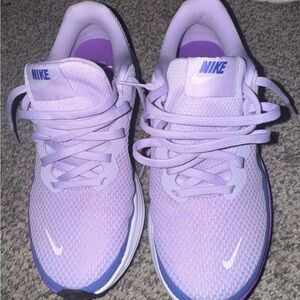 Nike Women’s Revolution 8 Road Running Shoes